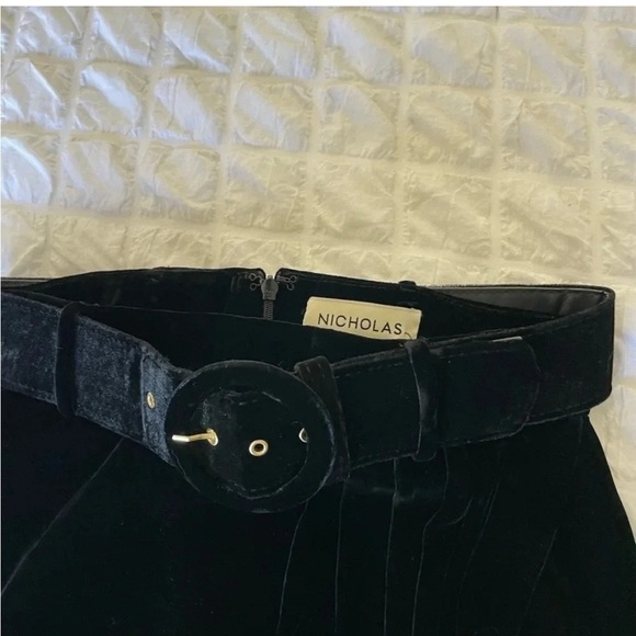 Nicolas black belted velour tulip mini skirt - Picture 2 of 9